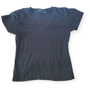 Mossimo vneck baby tee